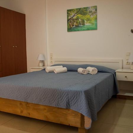 Apartamento Sun Βy Τhe Sea 100M From The Beach Agia Pelagia  Exterior foto