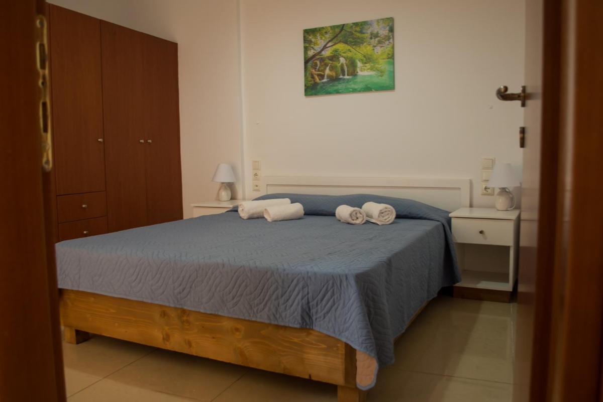 Apartamento Sun Βy Τhe Sea 100M From The Beach Agia Pelagia  Exterior foto