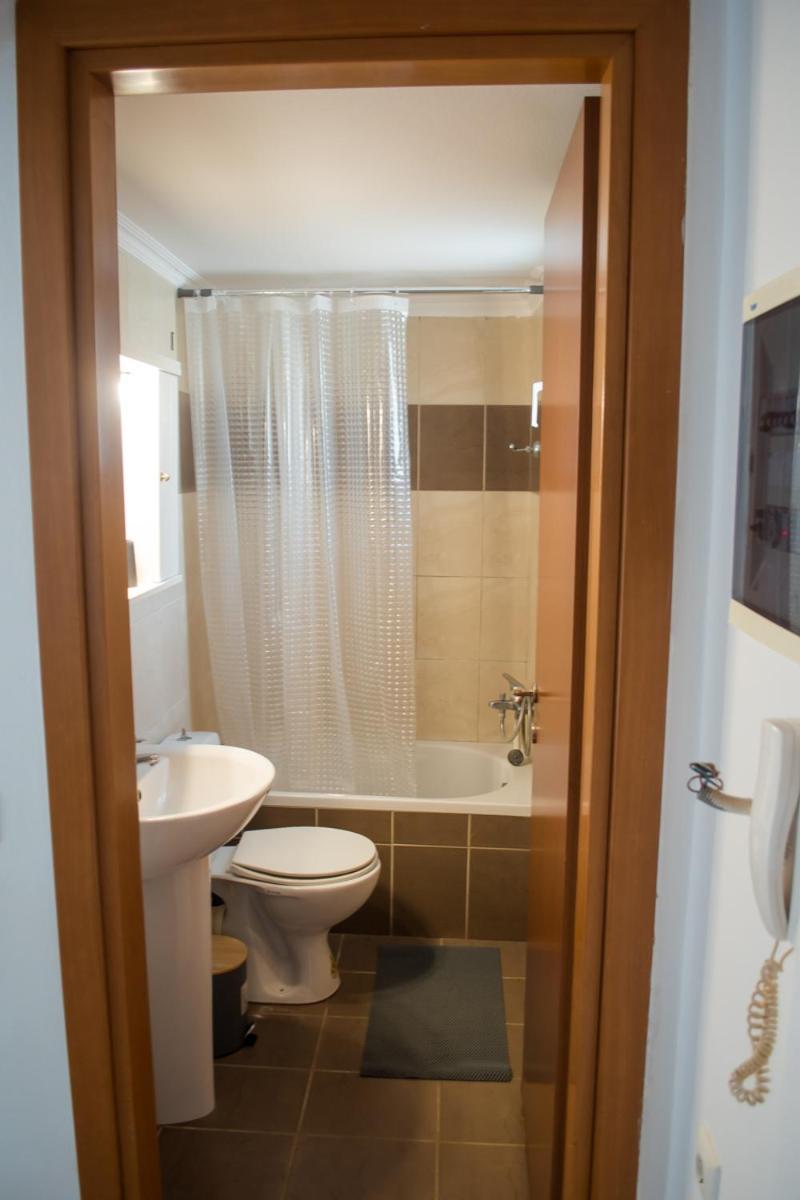 Apartamento Sun Βy Τhe Sea 100M From The Beach Agia Pelagia  Exterior foto