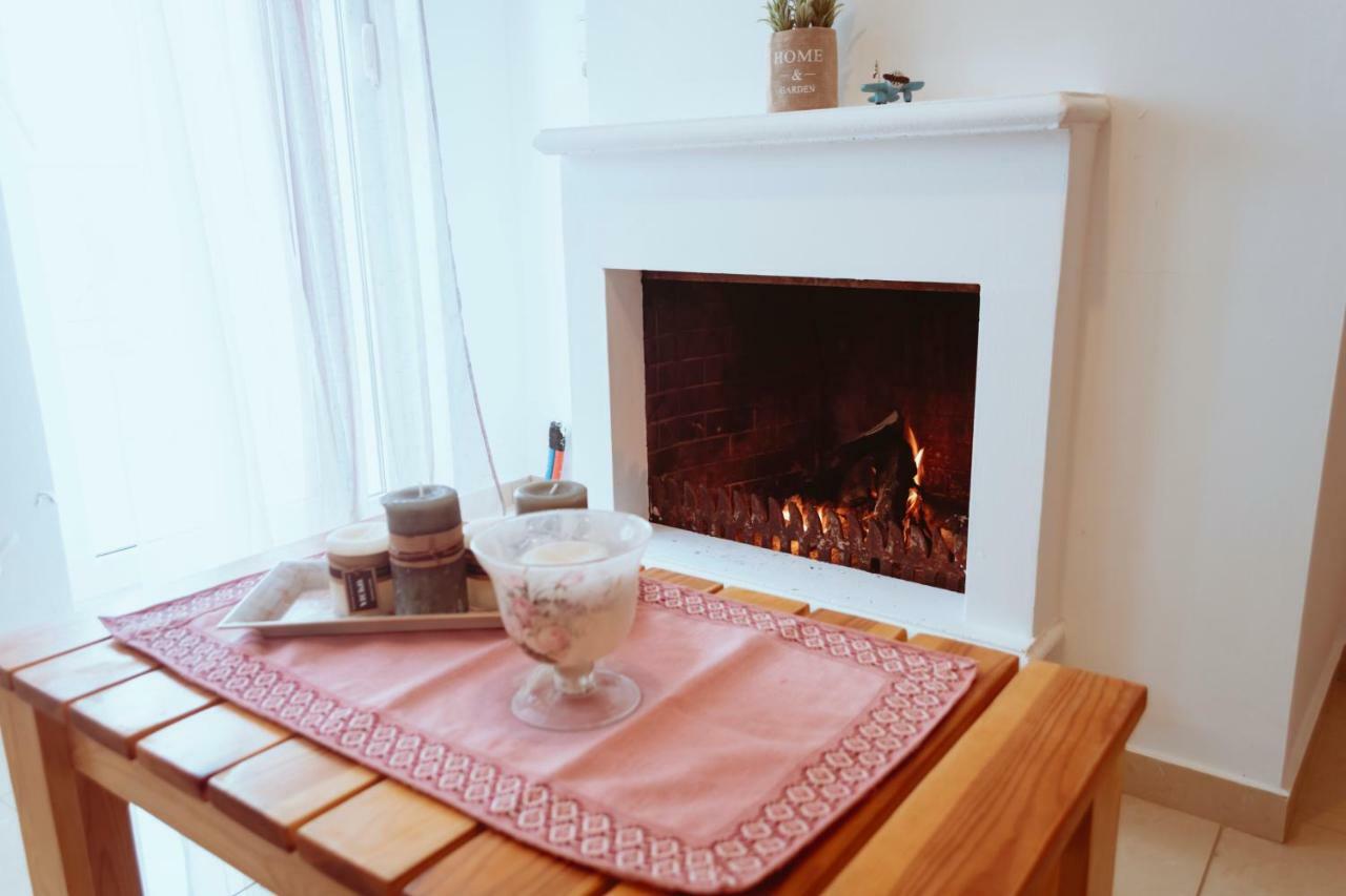 Apartamento Sun Βy Τhe Sea 100M From The Beach Agia Pelagia  Exterior foto