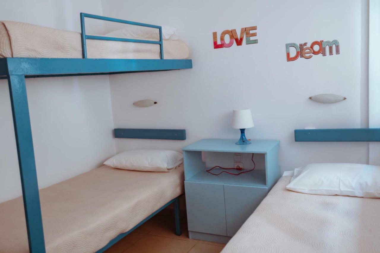 Apartamento Sun Βy Τhe Sea 100M From The Beach Agia Pelagia  Exterior foto